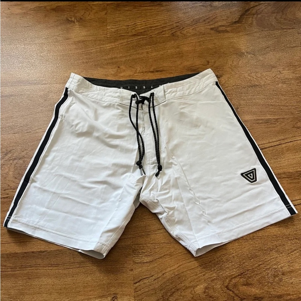 VISSLA White and Black Board Shorts